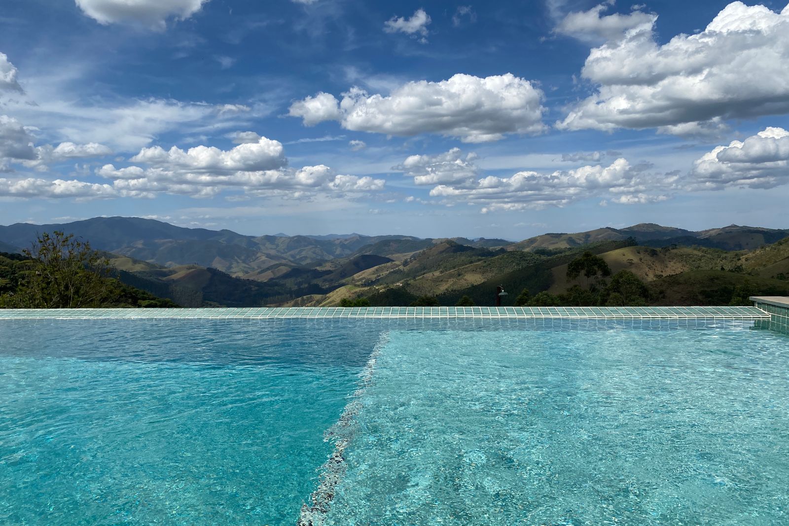 Custom Fiberglass Pool Construction — California Fiberglass Pools