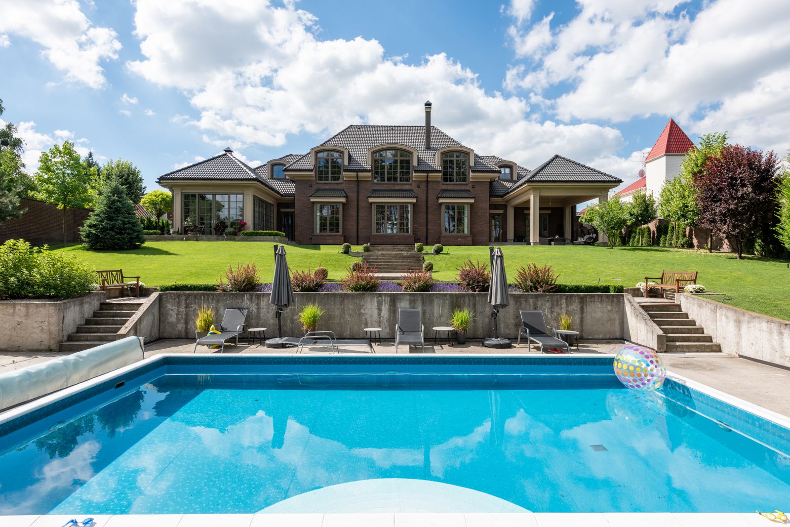 Pool Deck and Surrounding Hardscape — California Fiberglass Pools